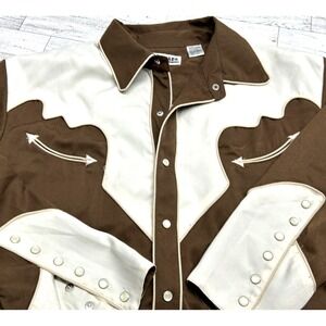 Vintage Drysdales Brown White Pearl Snap‎ Button Up Shirt Size LG Smile Pockets